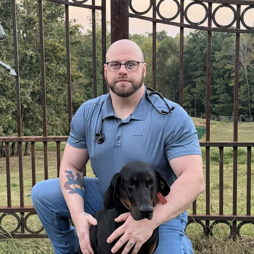 Pete  Giambrone, DVM